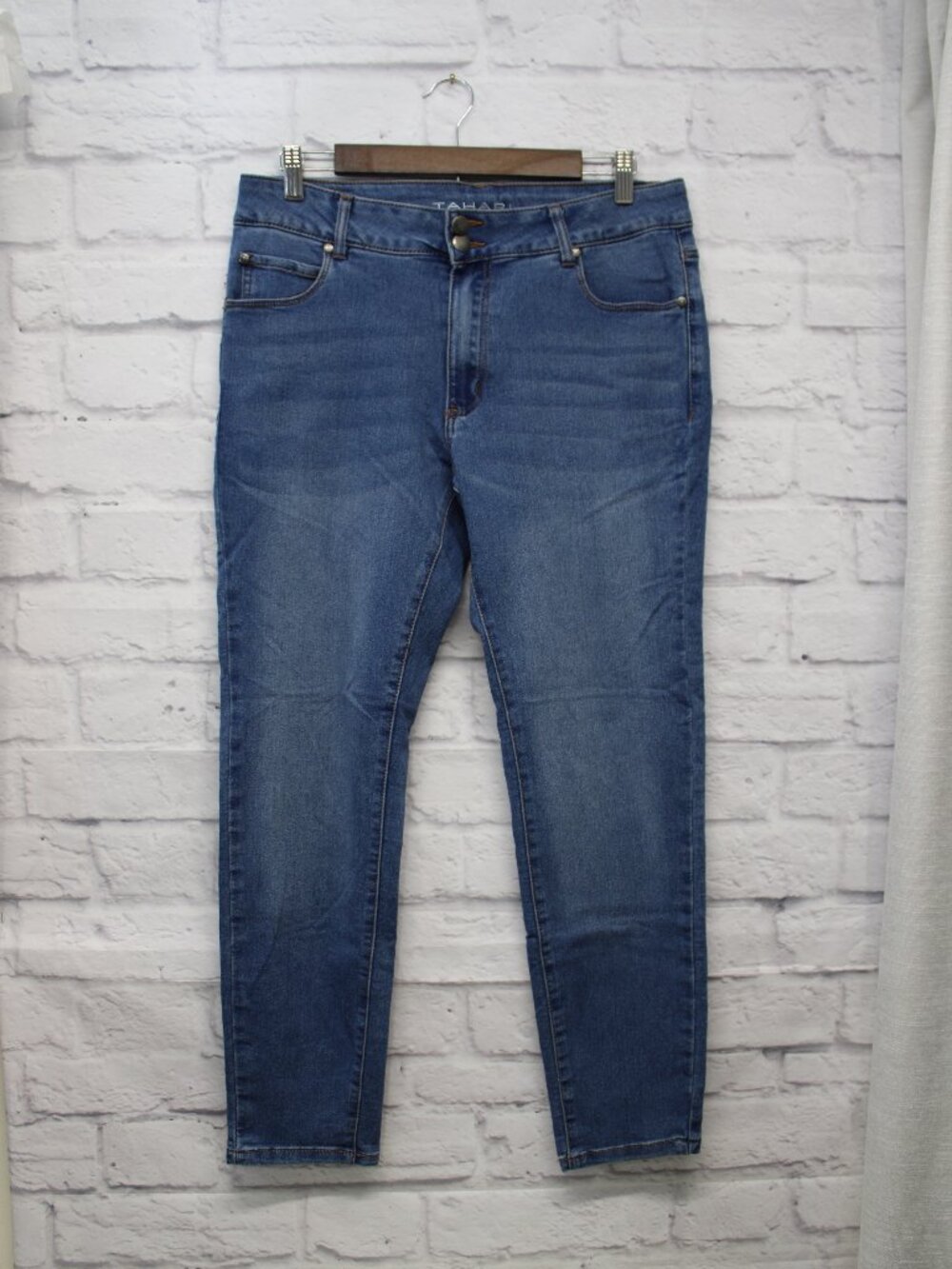 Tahari 14 Stretch Medium Wash Denim Blue Skinny Leg Jeans